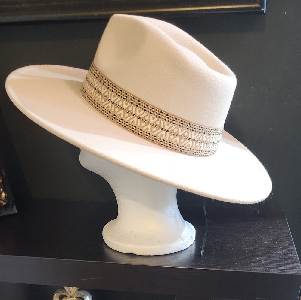 White Rancher Fedora Hat - Picture 2 of 6